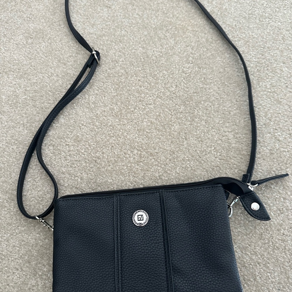 Stone Mountain Accessories Black Crossbody Bag with Adjustable Strap
